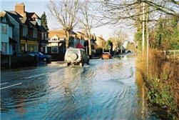 David Macdonald, BGS © NERC 2003 - flooding of a road in Oxford, which may possibly be due to groundwater
